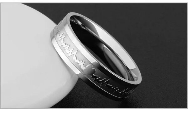 1Pcs Classic Stainless Steel Ring  Electrocardiogram Wave heartbeat Ring Wedding Couples Rings Bijouterie for Man or Wom