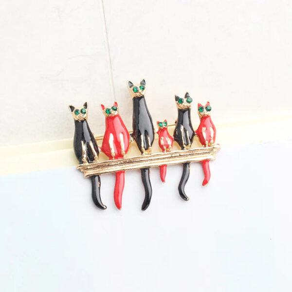 Pomlee 6-cats Standing Brooches For Women Animal Cats Family Friends Broches Fashion Bijouterie Broche Femme Bijoux De L