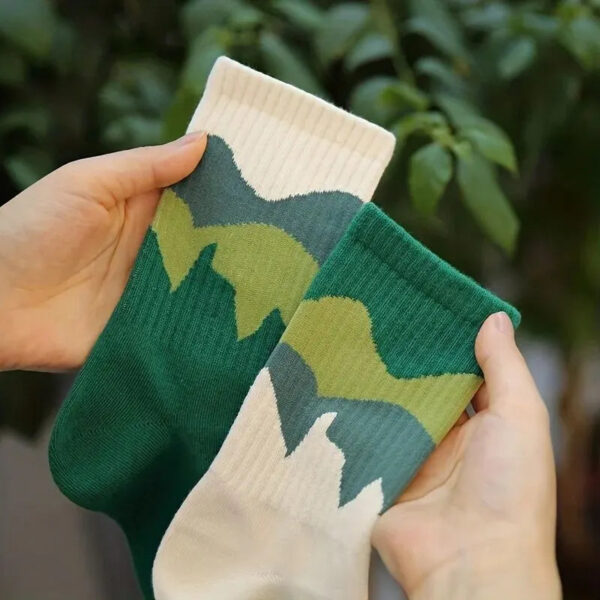 4pairs Unisex Graphic Socks, Comfortable Breathable Soft Crew Socks For Workout, Casual Walking, Running, Sports, Women